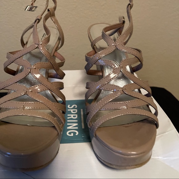 Call It Spring Wedge - Picture 2 of 3